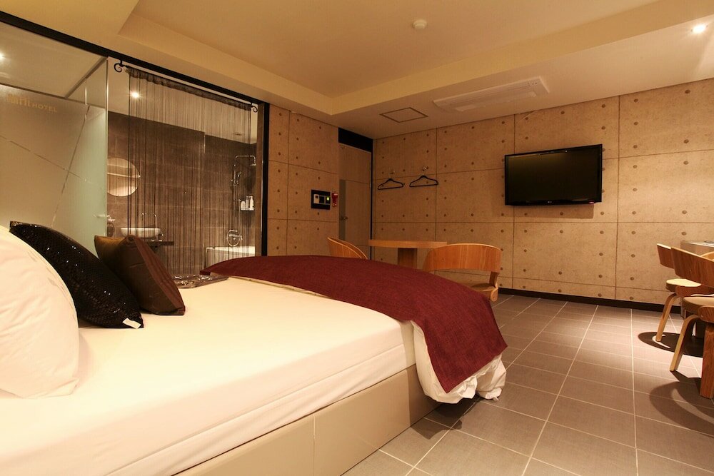 Фото Hansung University May