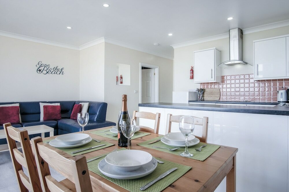 Фото Dunes End - 2 Bedroom Apartment - Pendine
