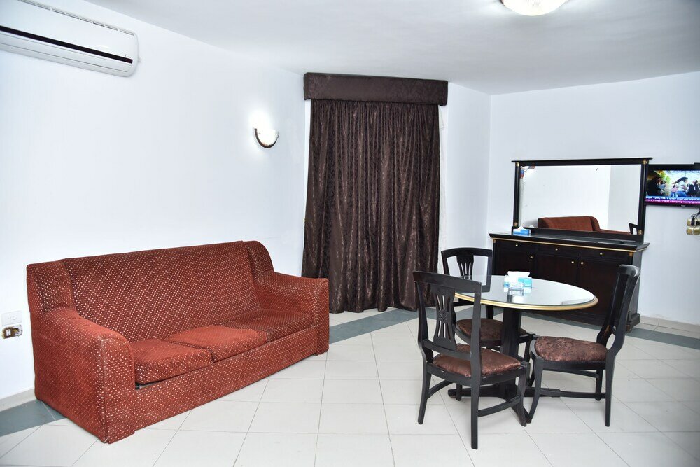 Фото Royal Pyramids Hotel