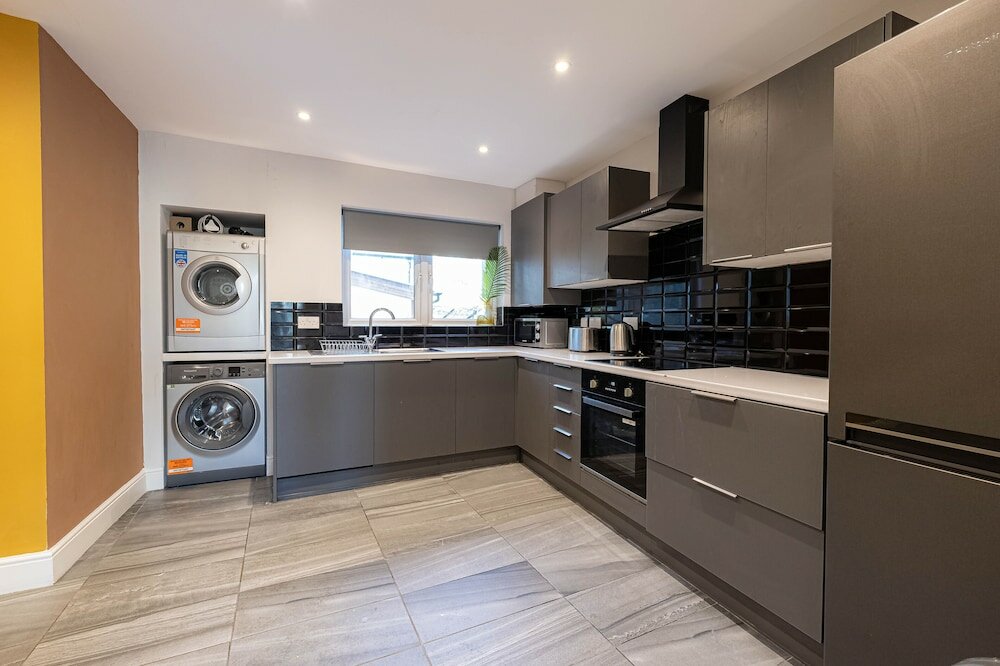 Фото Cosy Apts near Chalk Farm & Camden Mkt