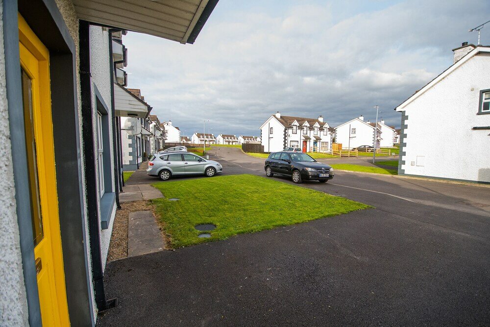 Фото Modern Central Three Bedroom House