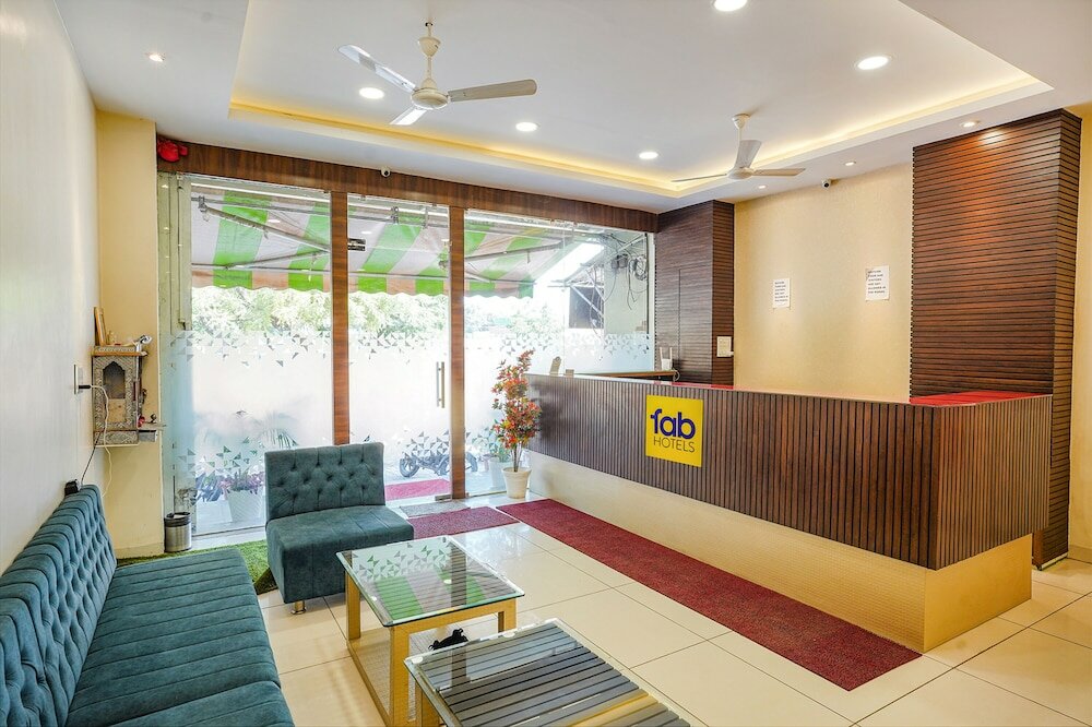 Фото отеля 2