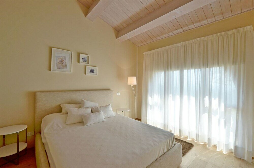 Фото Luxury resort in the Tuscan countryside