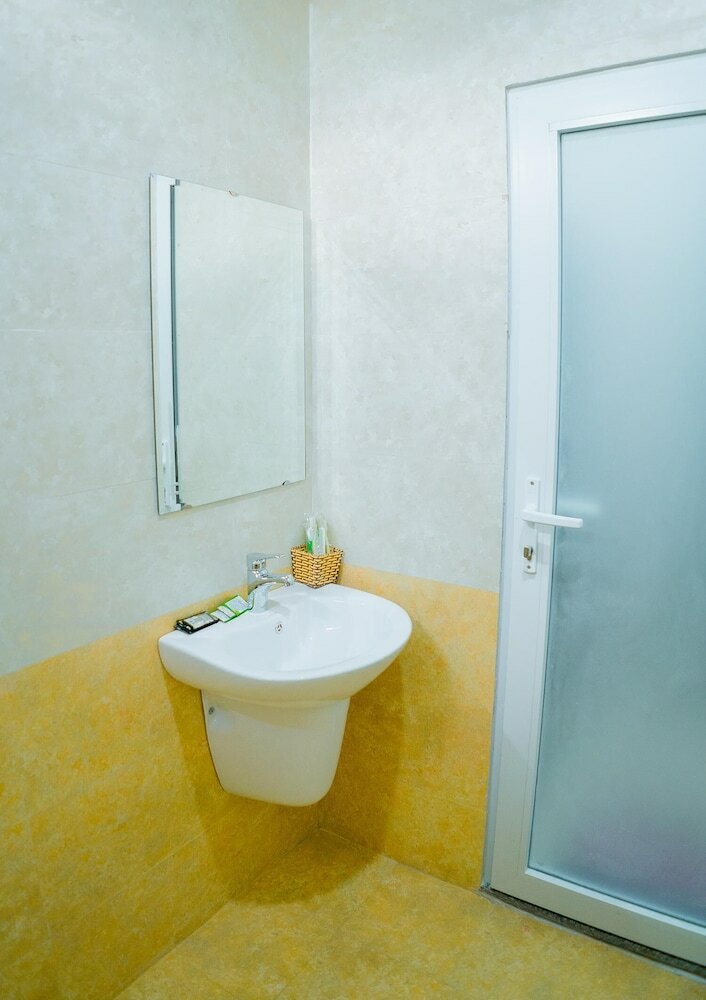 Фото Hong Ha Hotel