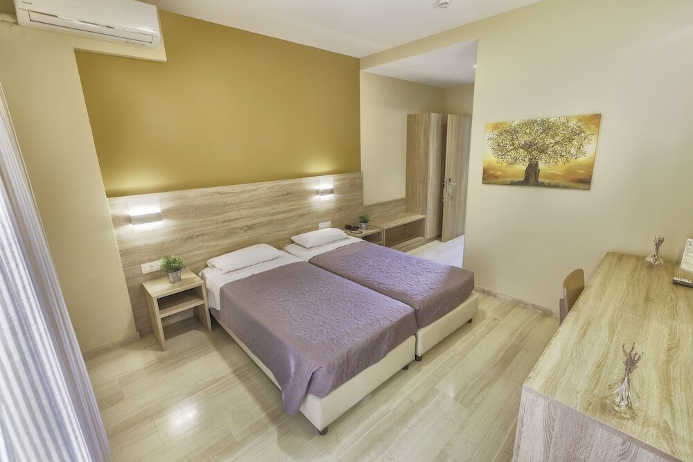 Фото Sofia Hotel