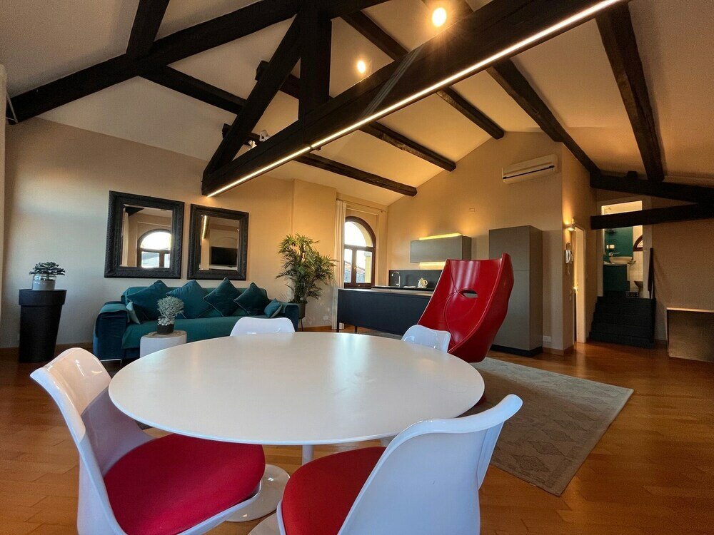 Фото Piazza Erbe Lodge