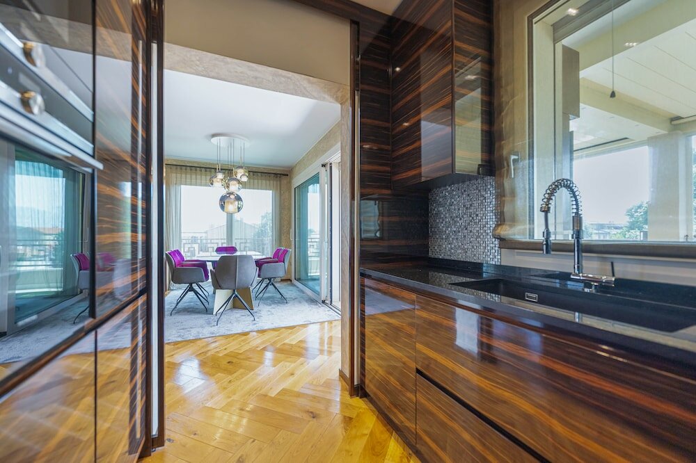 Фото Luxury Venice Penthouse