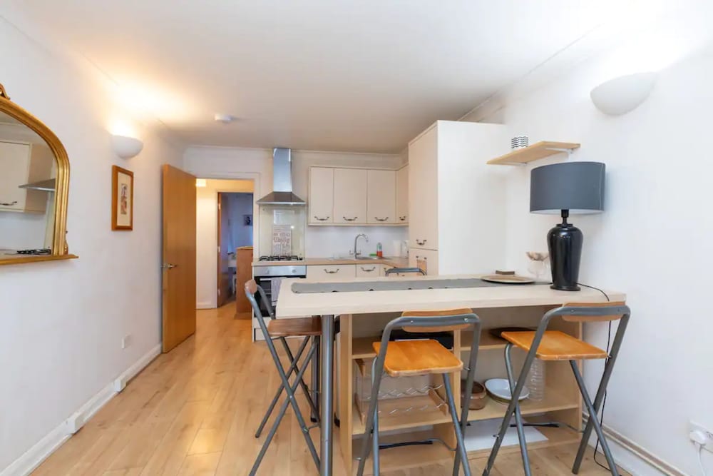 Фото Cosy & Charming 2bd Flat Near Essex Road