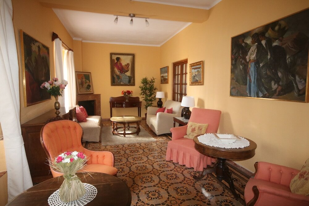 Фото Rent&Dream Villa Malaga Manila