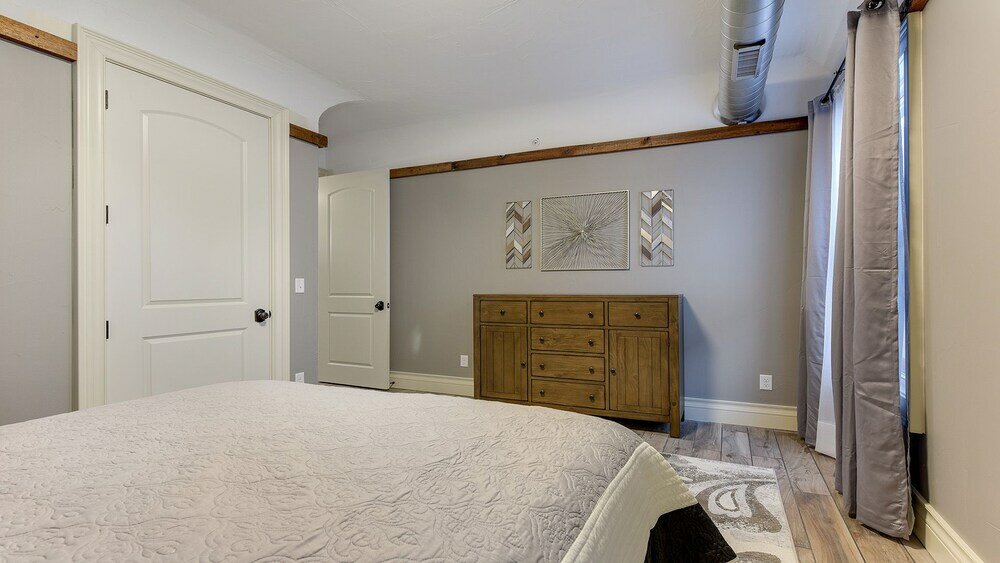 Фото Stay Chateau Suite 2