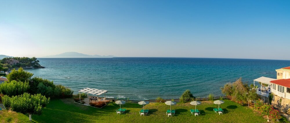 Фото Baywatch Apartments