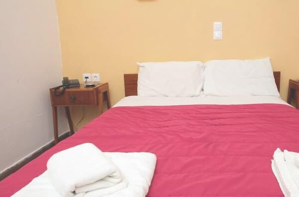 Фото Evans Hotel