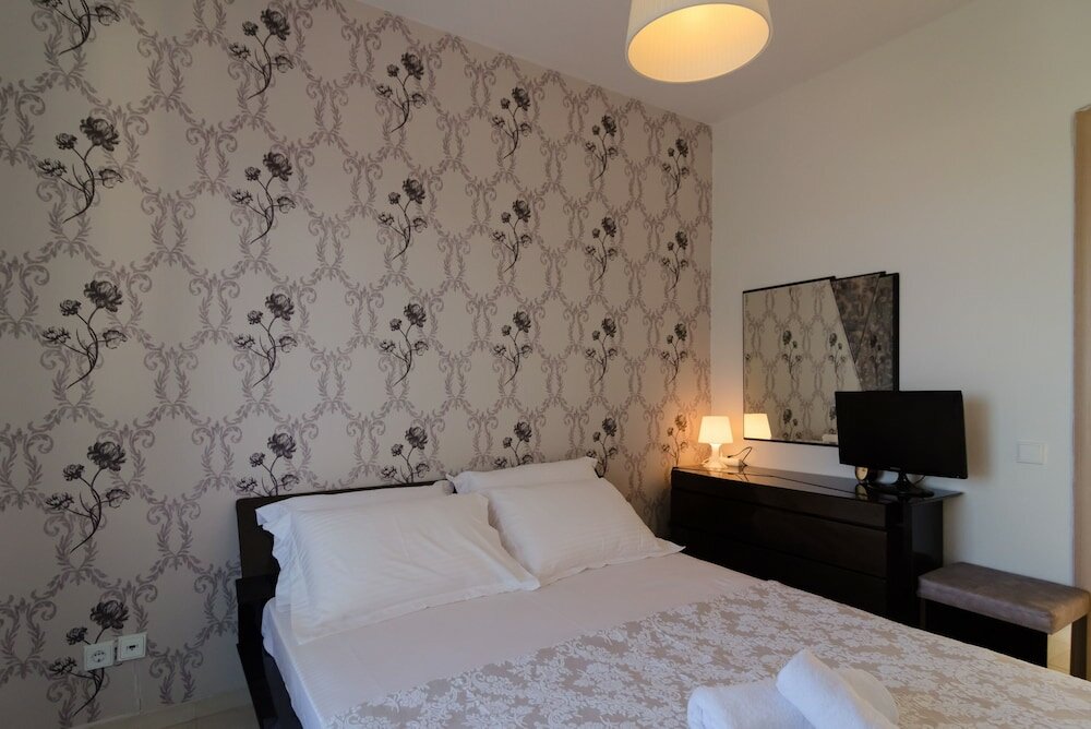 Фото White Rose Villa