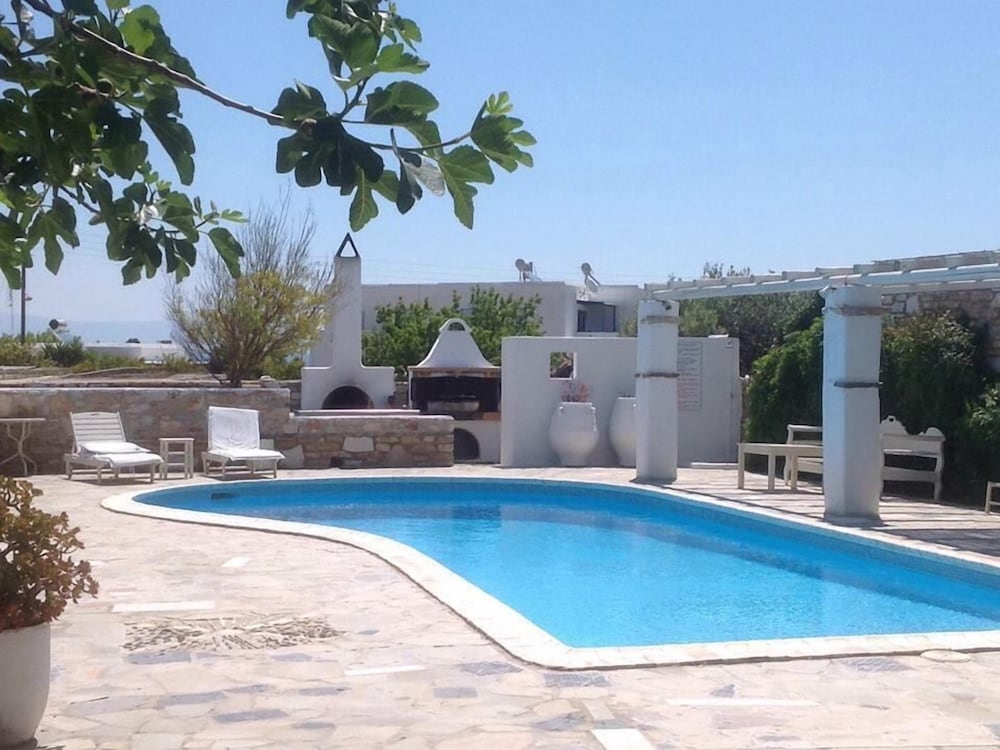 Фото Anezina Village