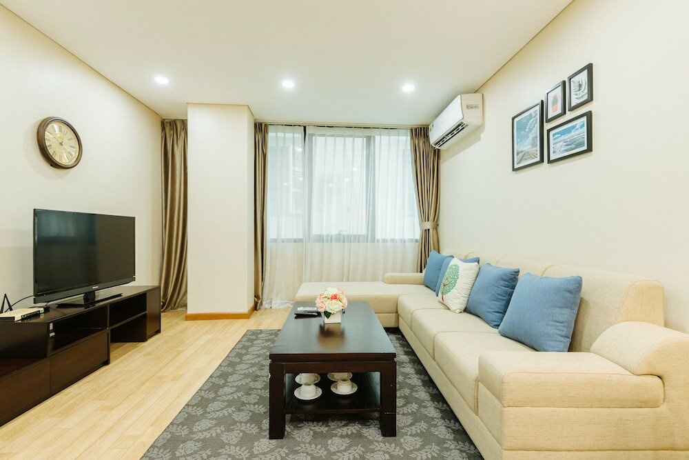 Фото Hb Serviced Apartment - 121b Quan Hoa