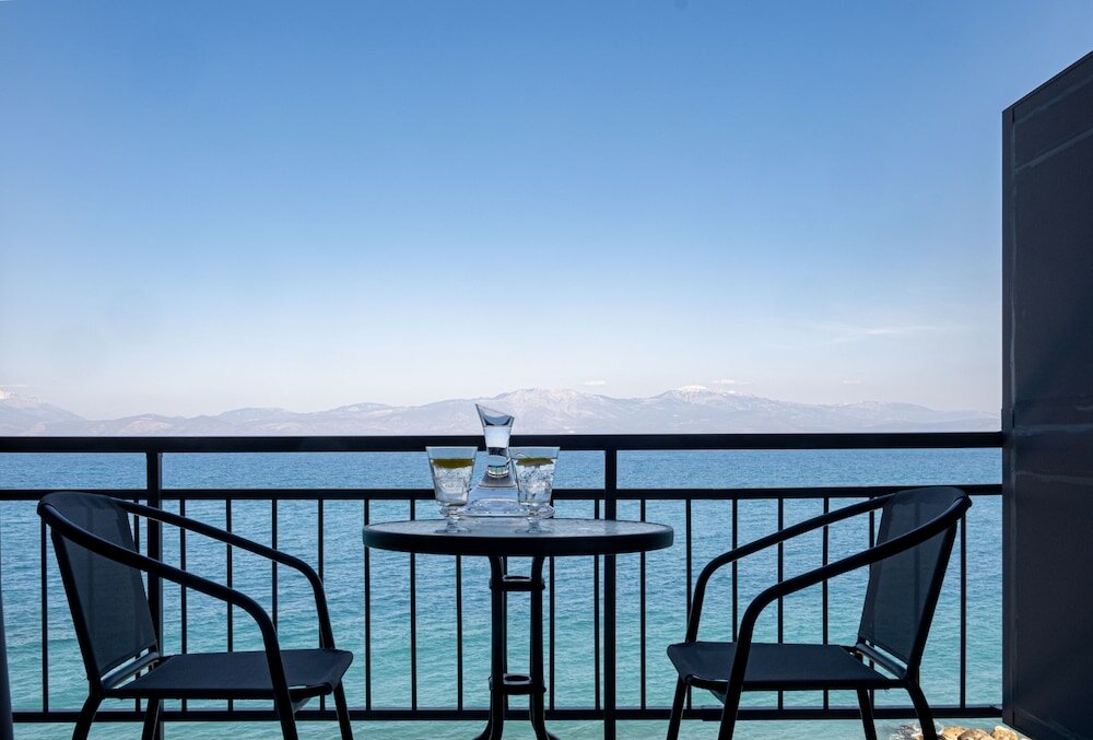Фото Riviera Hotel