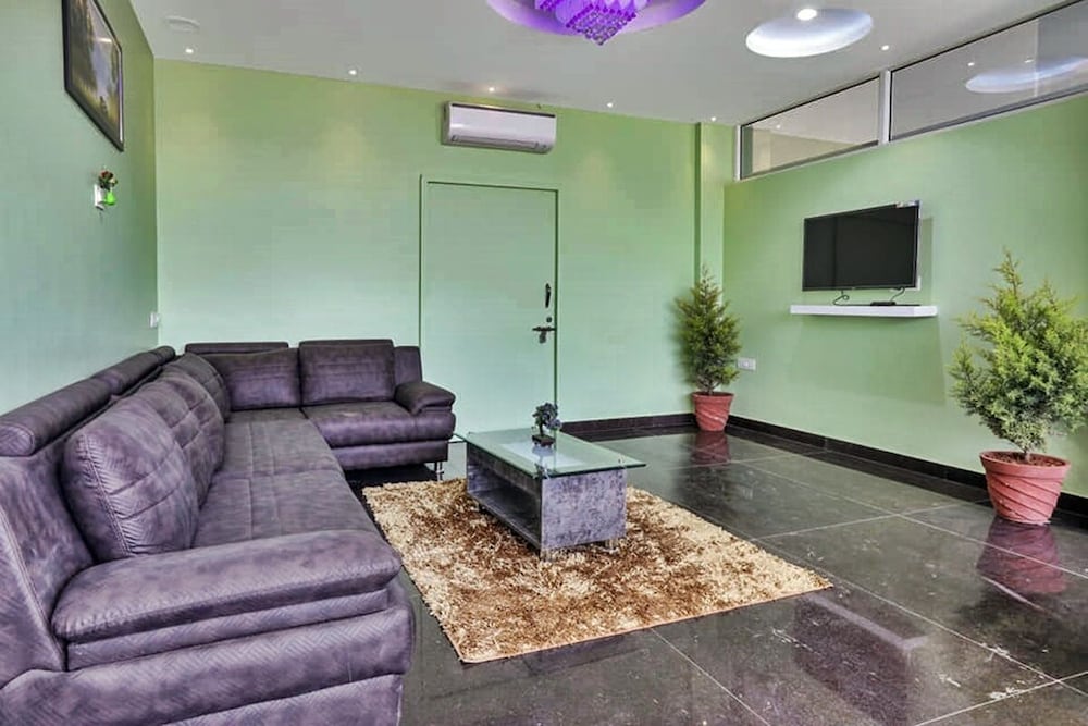 Фото Gateway Suites