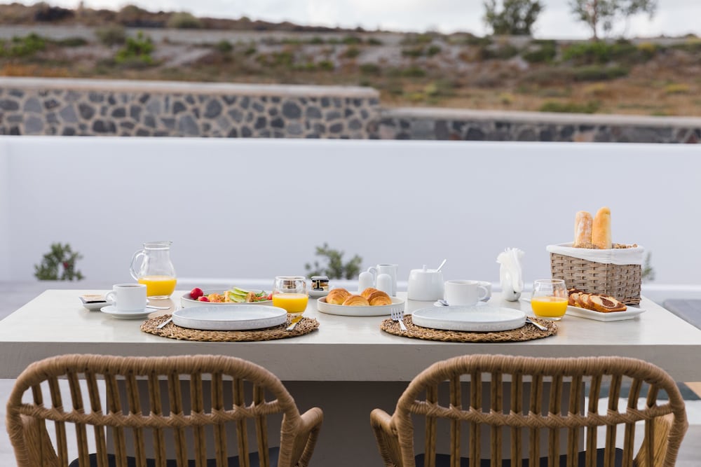 Фото Vineyard Exclusive Suites