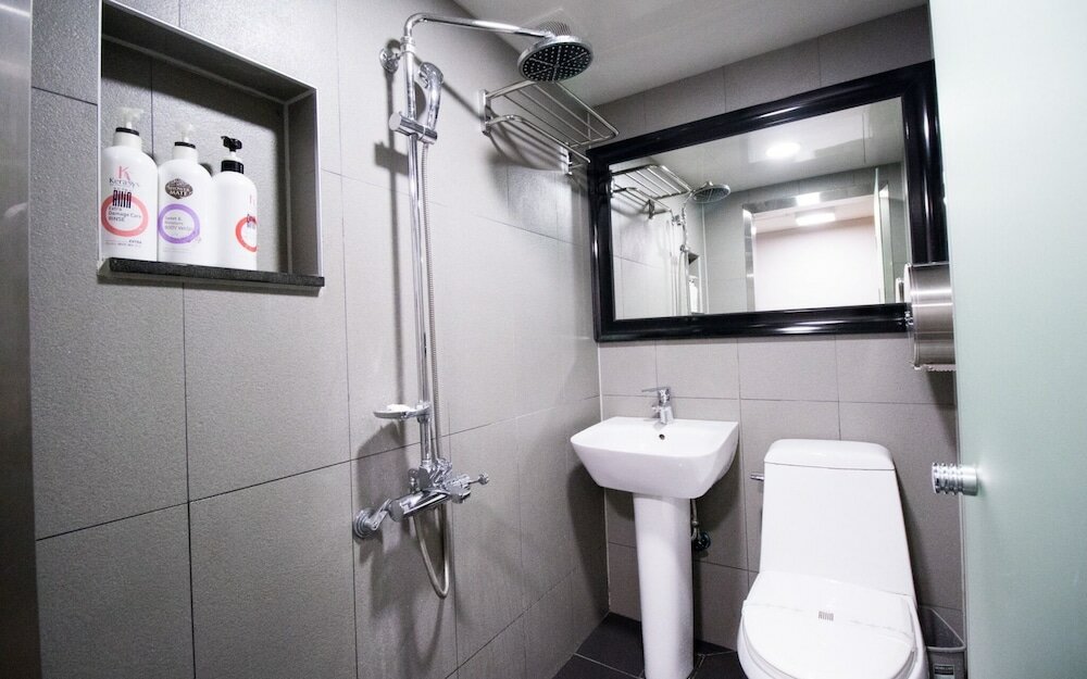 Фото Nonhyeon All In