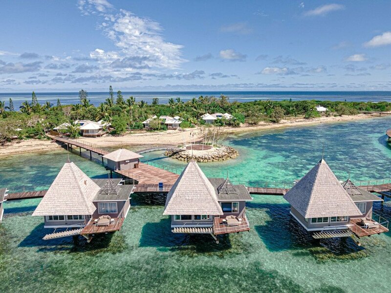 Гостиница DoubleTree by Hilton Noumea Ilot Maitre Resort