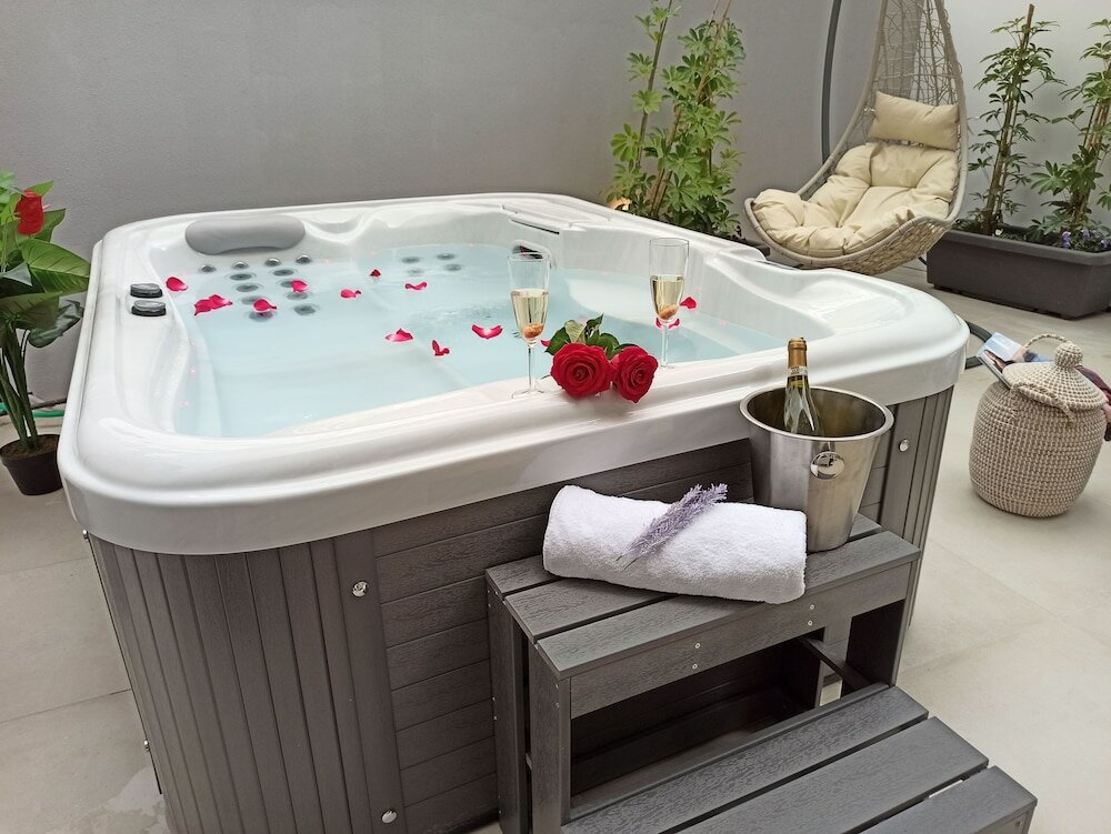 Фото Supreme Luxury Suites by Athens Stay