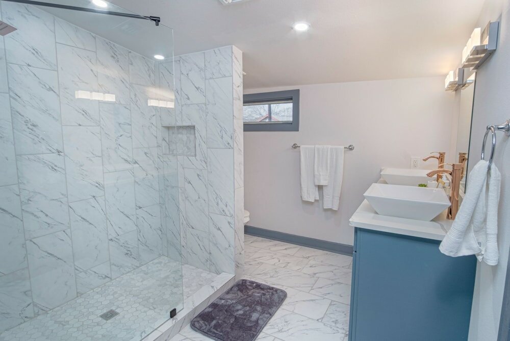 Фото Vibrant Fully Gated 2br/2ba 4 Mins From Downtown