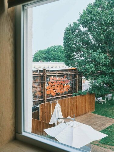 Гостиница Guesthouse by Good Neighbor в Балтиморе