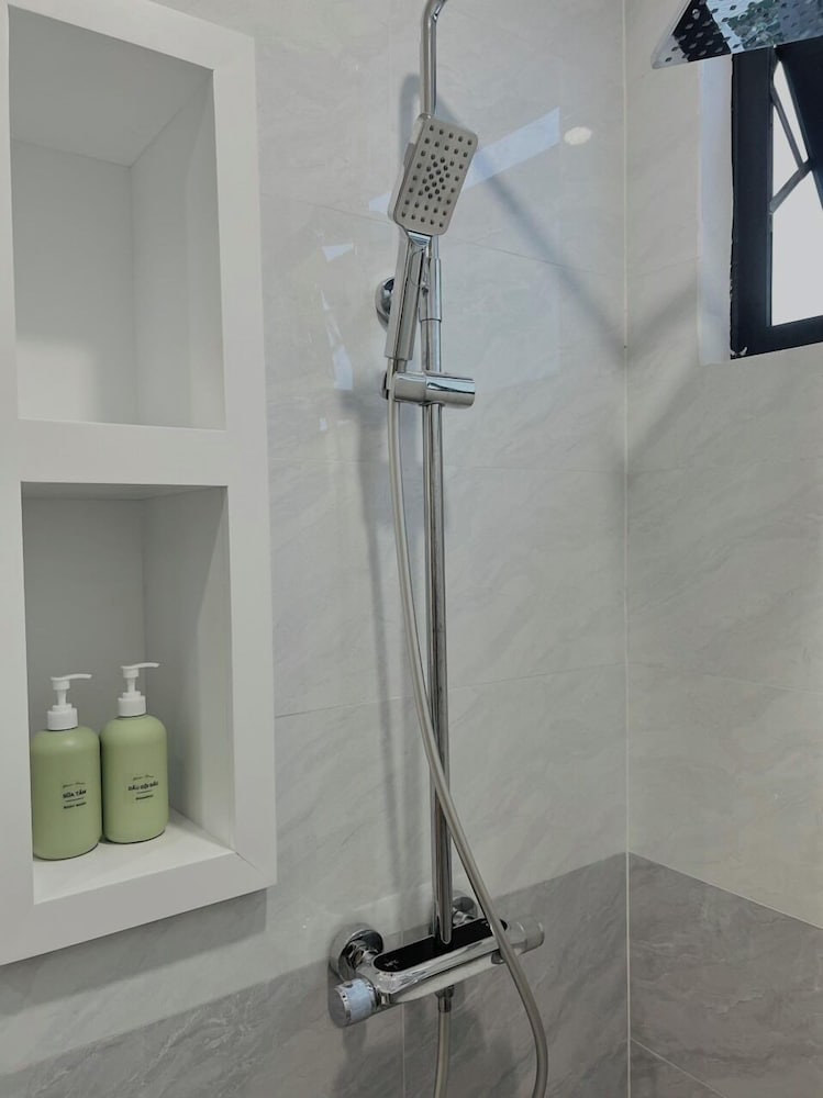 Фото IRest Orange Tay Ho Lakeside Apartment