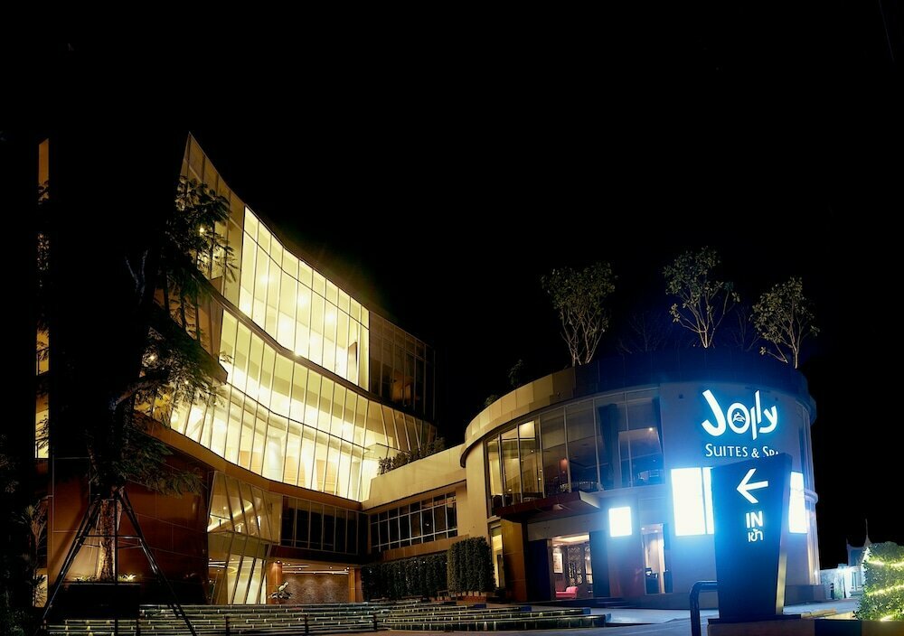 Hotel Jolly Suites Petkasem, Bangkok, photo