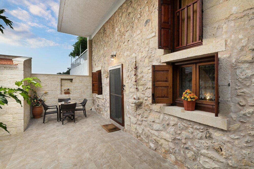 Фото Pagonas Traditional House