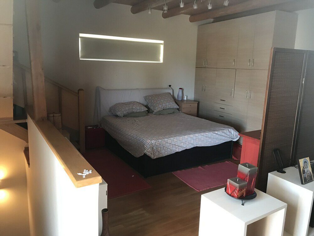 Фото Beautiful Spacious apt in Nea Makri