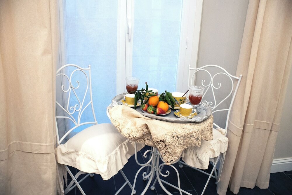 Фото Domus Deorum