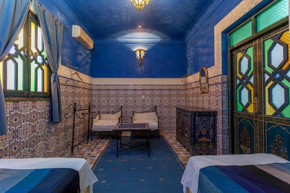 Фото Riad Tasneem