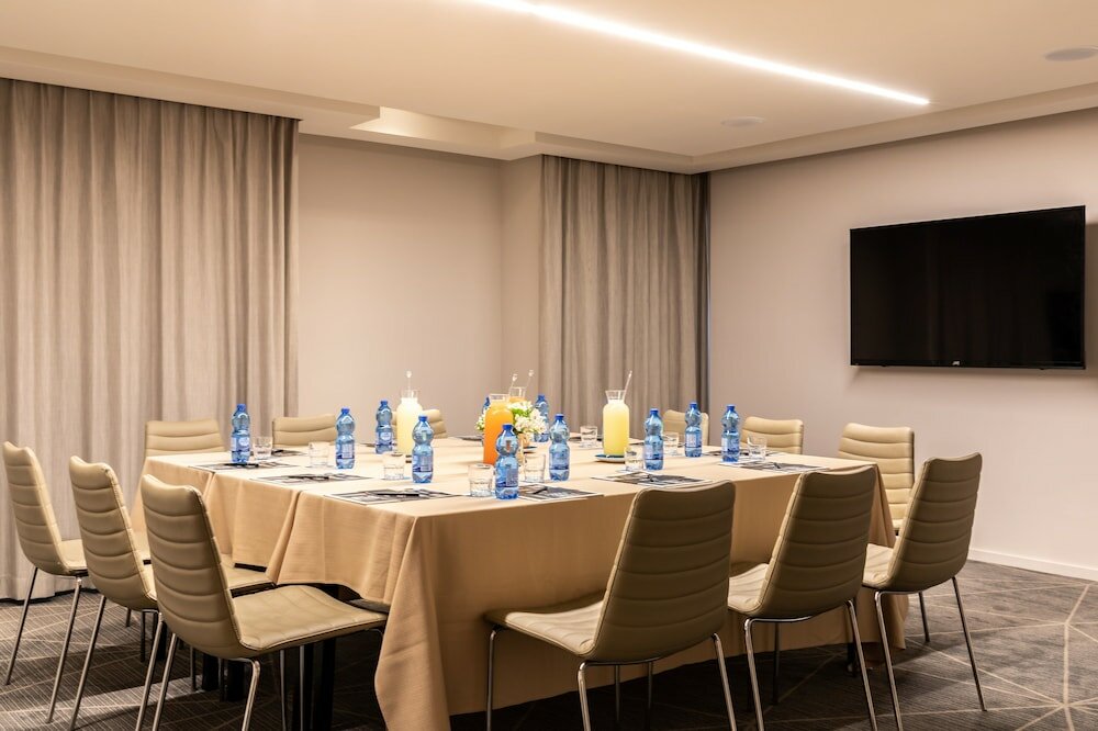 Фото Tal by the Beach - an Atlas Boutique Hotel