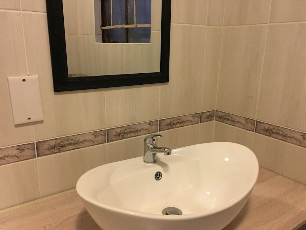 Фото Flower Inn Guest House