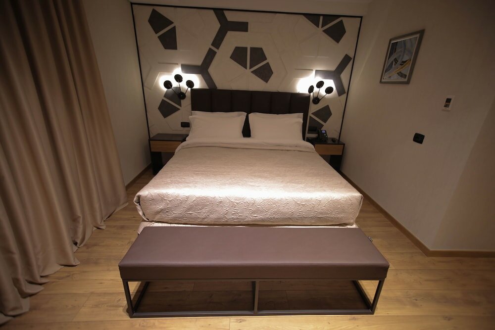 Фото Richmond Hotel