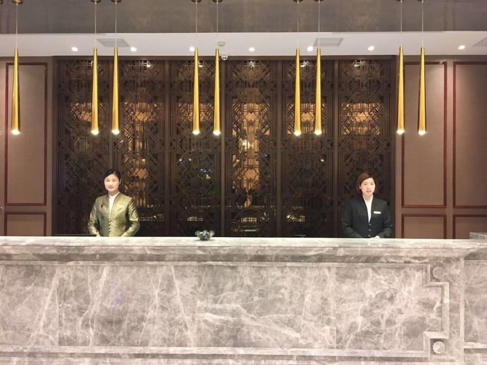 Фото GreenTree Eastern Hotel Binhai Obrao Liya City Square