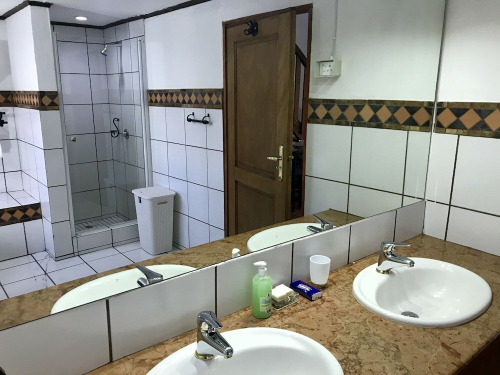 Фото Greenwoods Self-Catering