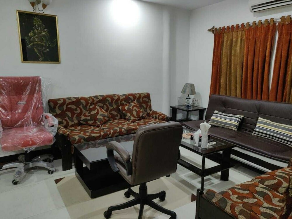 Фото Hotel Somraj Regency