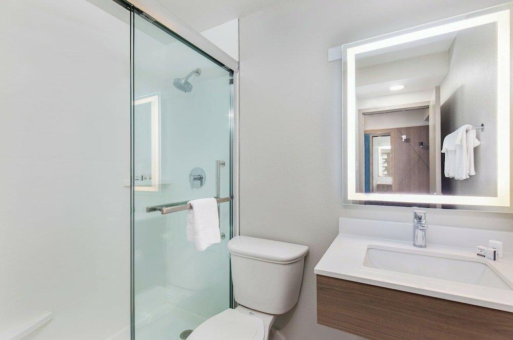 Фото Holiday Inn Express Atlanta Airport - North