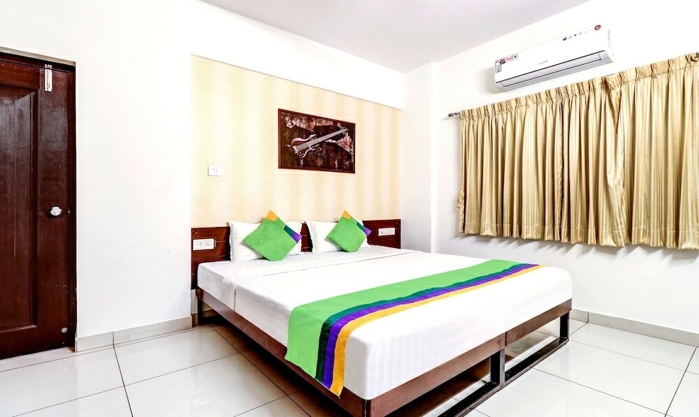 Фото Treebo Trend Saga Apartment