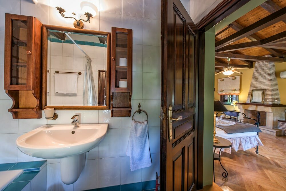 Фото Sarakino The House of Literature