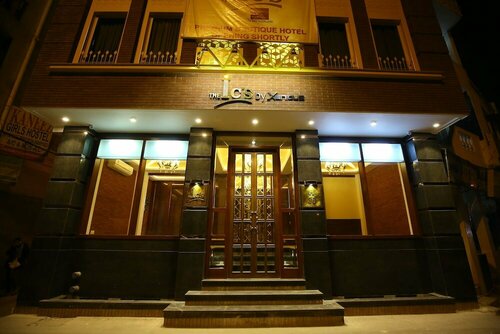 The IC's Hotel