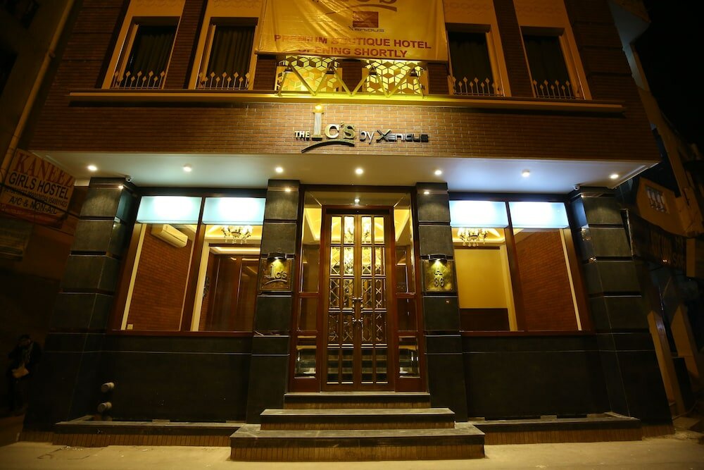 Фото отеля 1