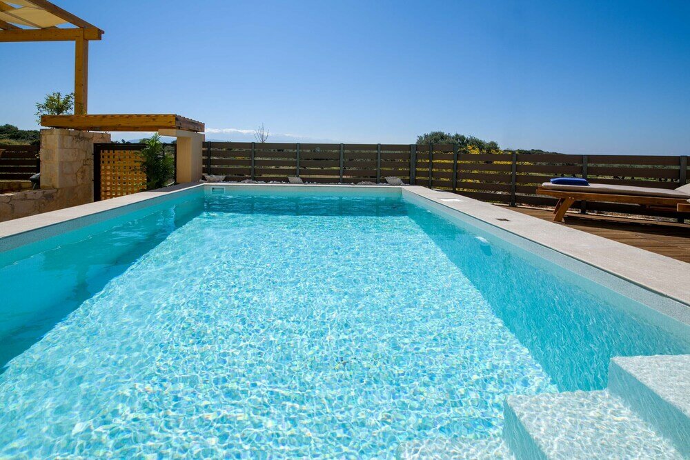 Фото EcoHome Villa