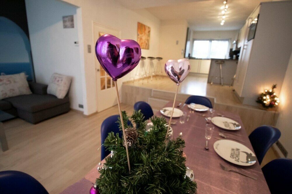 Фото Luxe Apartment - Near Town Hall