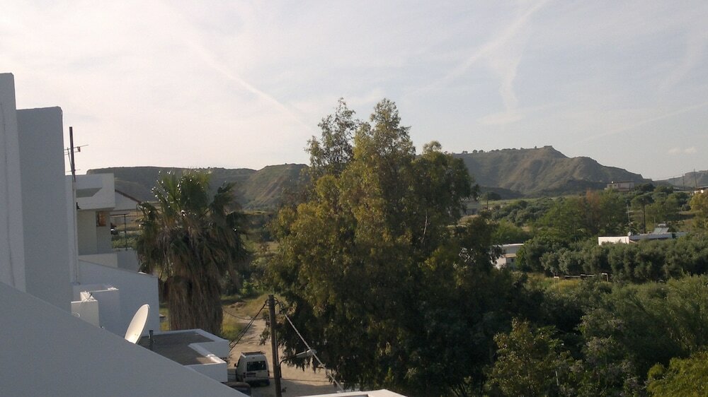 Фото Fania Apartments