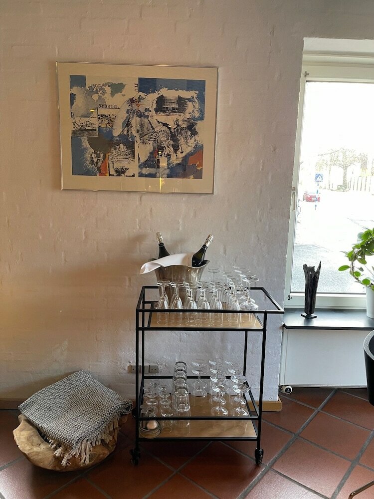 Фото City Hotel Nattergalen Apartments