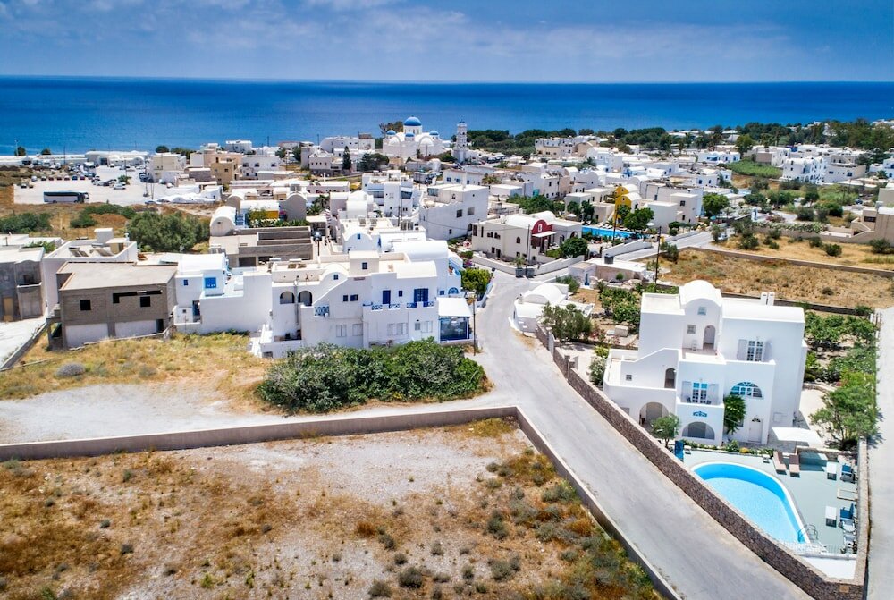 Фото LavaRock Villa