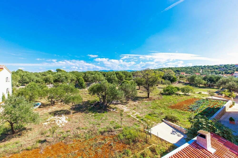 Фото Ivan - 15 m From Beach - A3 Crveni